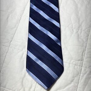 Vintage MICHAEL Michael Kors Navy and Light Blue‎ Striped Tie 100% silk